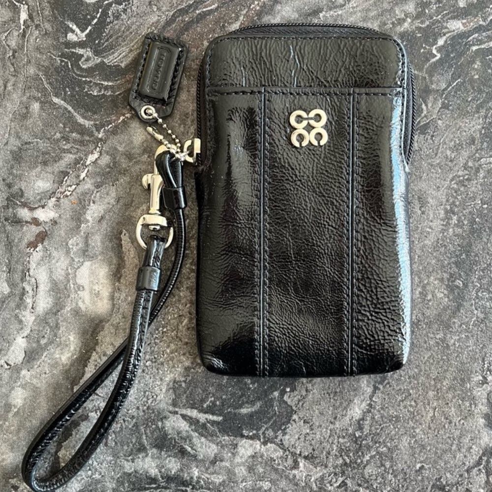 Coach Black Patent Leather Wristlet